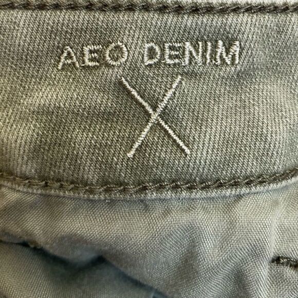 American Eagle Army Green Jean Shorts - Picture 4 of 6